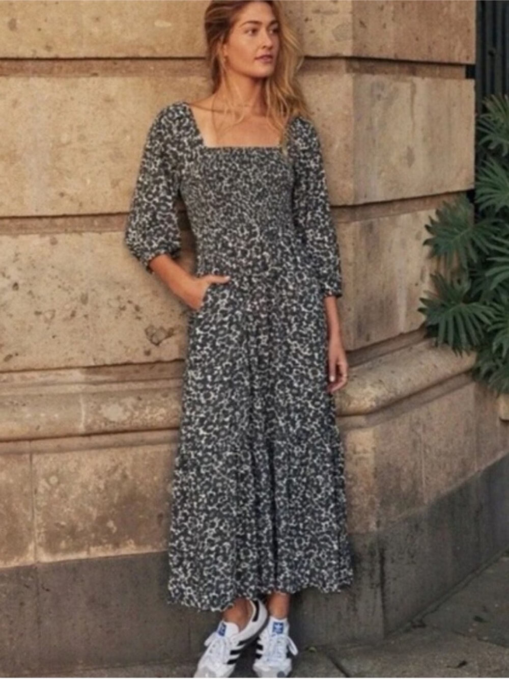Marin layer Women's navy & White Floral Square-Neck Dress XS